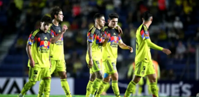 América avanza en Concacaf con autocrítica: Juárez advierte sobre errores antes del clásico ante Pumas