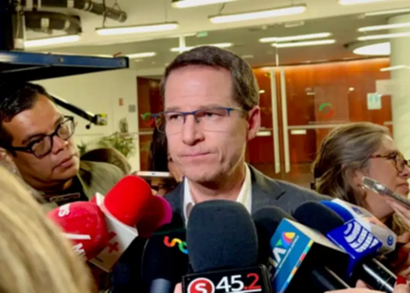 Anaya exige retiro del Plan B electoral: "Ya se les hizo bolas el engrudo"