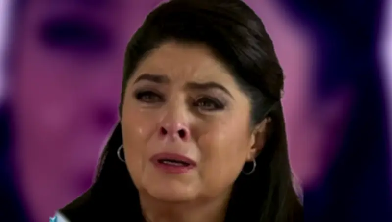 ¿Angelique Boyer amenaza el trono de Victoria Ruffo como Reina de las Telenovelas?