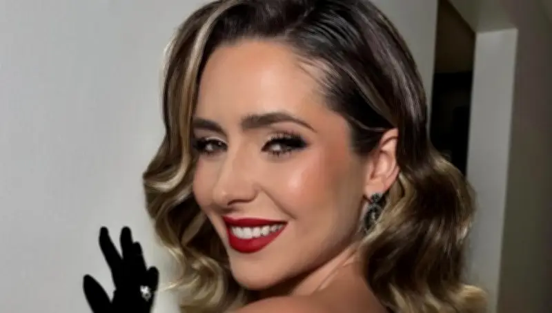 Ariadne Díaz brilla en Puerto Vallarta con look de playa y recibe elogios de famosos