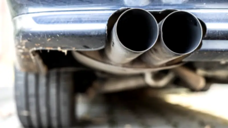 Arrancones en Coahuayana, Michoacán, dejan 15 heridos tras accidente captado en video