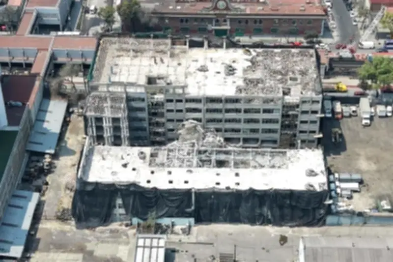 Así es la zona del derrumbe en San Antonio Abad: un análisis detallado del incidente