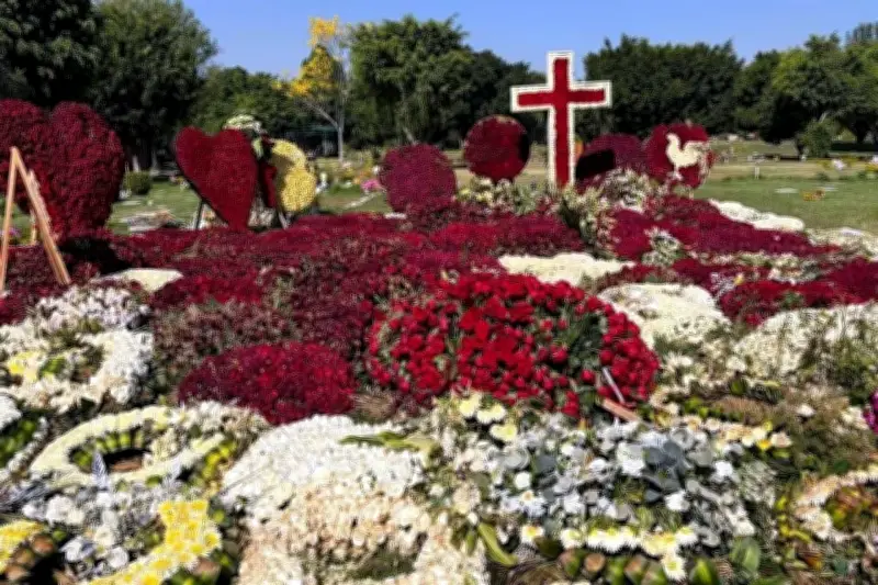 Así luce la tumba de 'El Mencho' en Zapopan: lujosa construcción en panteón privado