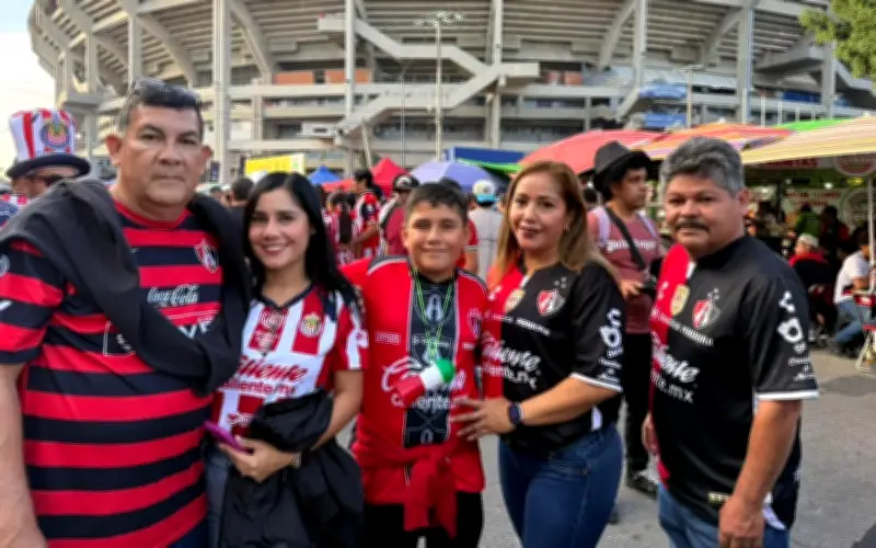 Atlas vs Chivas: La tradición familiar que define el Clásico Tapatío en Guadalajara