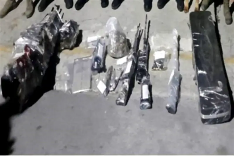 Autoridades aseguran arsenal de 32 armas en operativo en Saltillo, Coahuila