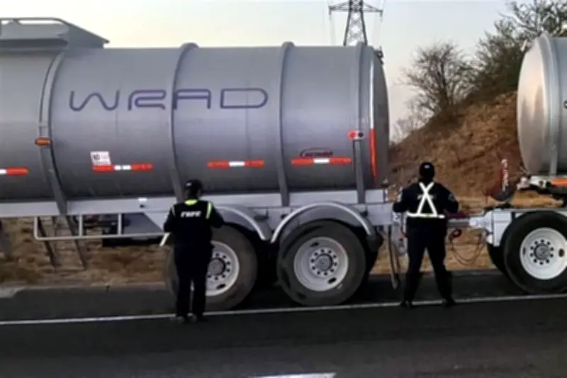 Autoridades asestan doble golpe al huachicol en Tamaulipas con decomisos masivos