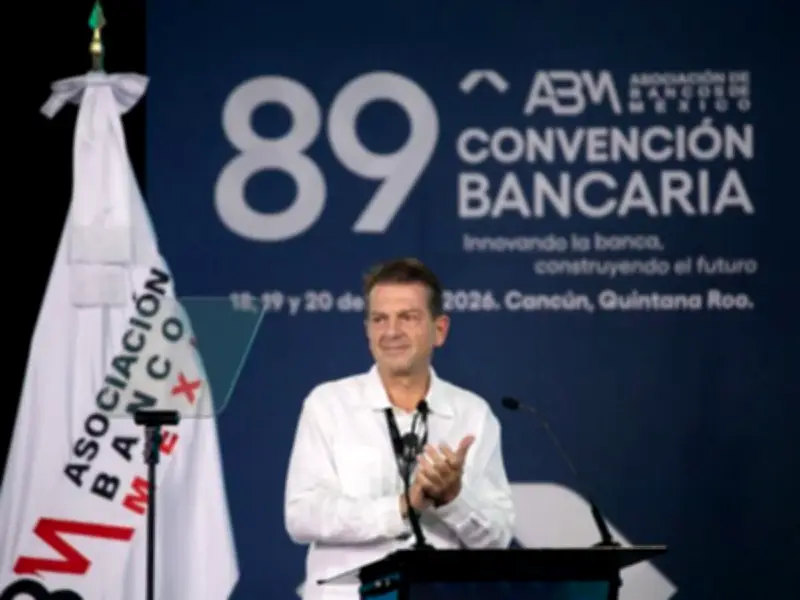 Banca propone eliminar tasa de intercambio en gasolineras y ampliar CoDi durante Convención