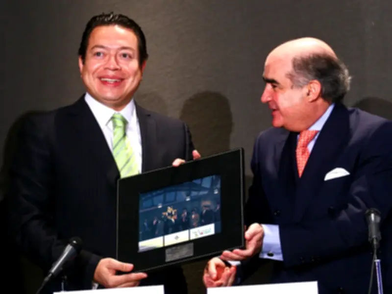 Bancomext emite CEBURES por 12,272.8 millones de pesos en dos fases