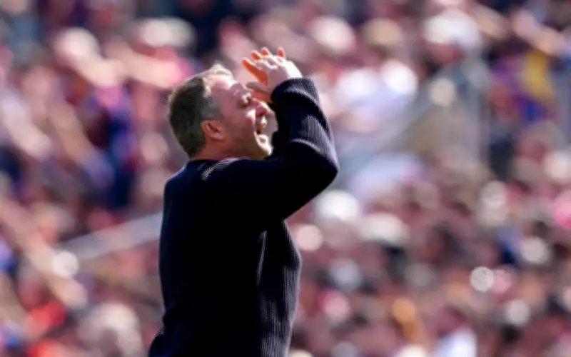 Barcelona se mantiene líder con ajustado triunfo ante Rayo Vallecano