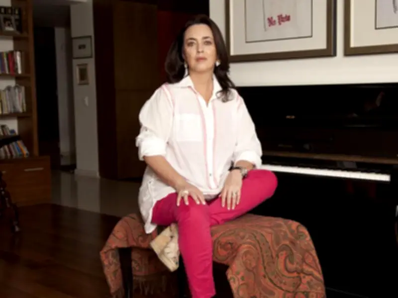 Beatriz Rivas explora la vida cotidiana y el amor en su novela 'El último viaje'