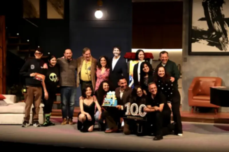 Benny Ibarra Apadrina la Celebración de las 100 Funciones del Musical 'La Nota'