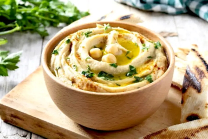 Bocados Libaneses Compartidos: Una Tradición Culinaria que Une a México y Líbano