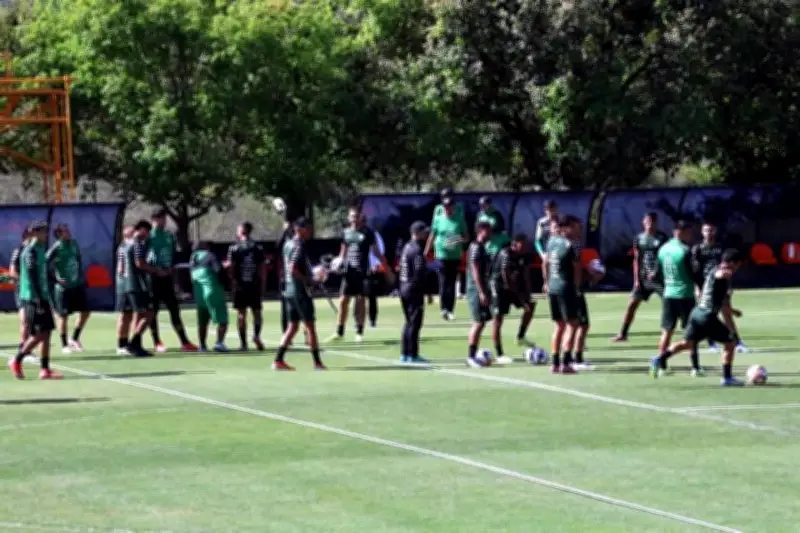 Bolivianos Confían en Apoyo Regio para el Repechaje Mundialista