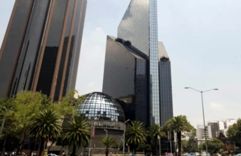 Bolsa Mexicana de Valores rompe racha negativa con ganancia del 0.37% este lunes