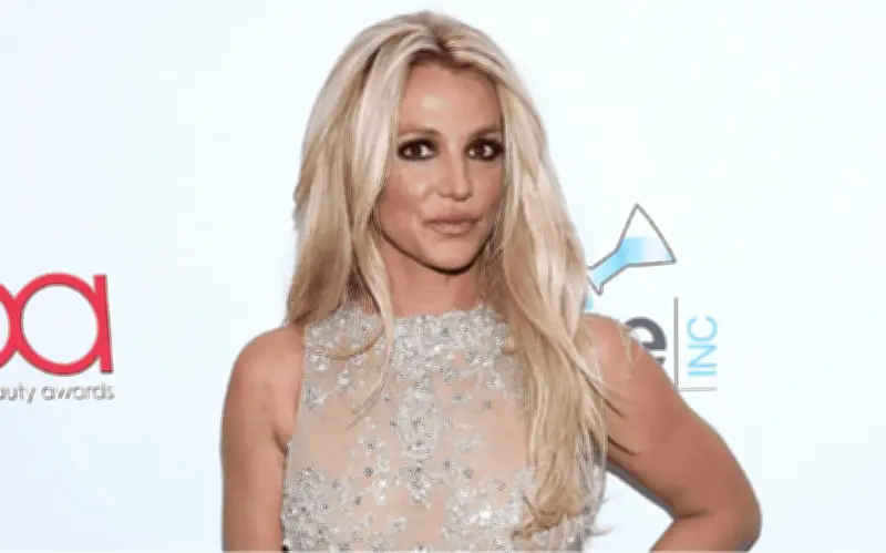 Britney Spears despide a su equipo de cuidado tras arresto por conducir ebria