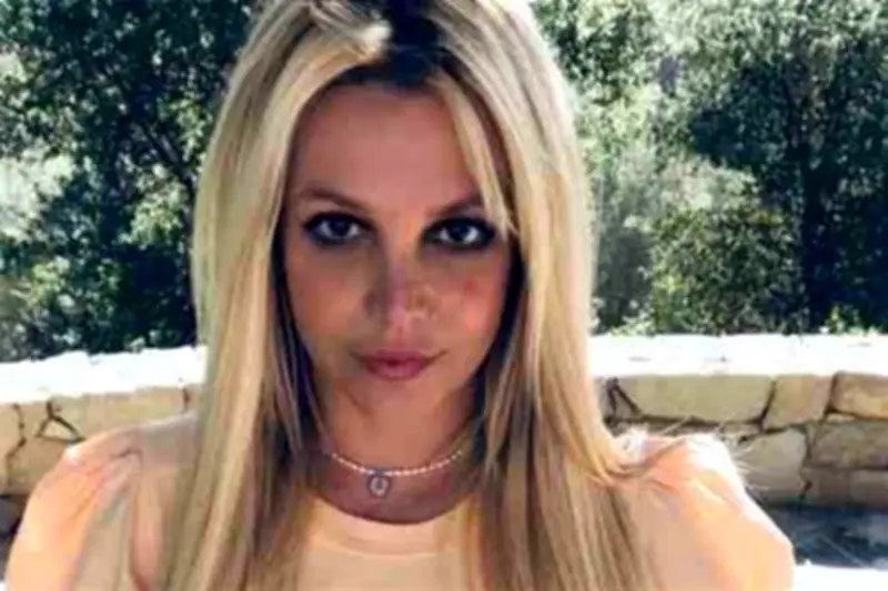 Britney Spears Obtiene Orden de Restricción Contra Acosador Persistente