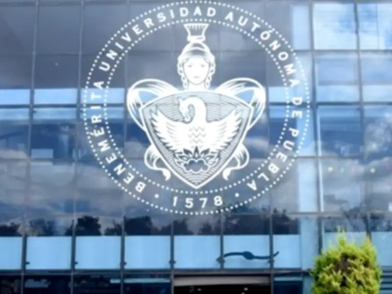 BUAP destituye a coordinador tras denuncia de acoso estudiantil difundida en TikTok