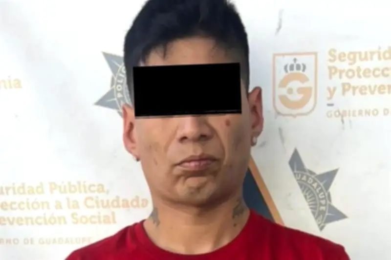 Caen dos presuntos extorsionadores en operativo de filtros de motocicletas en Nuevo León