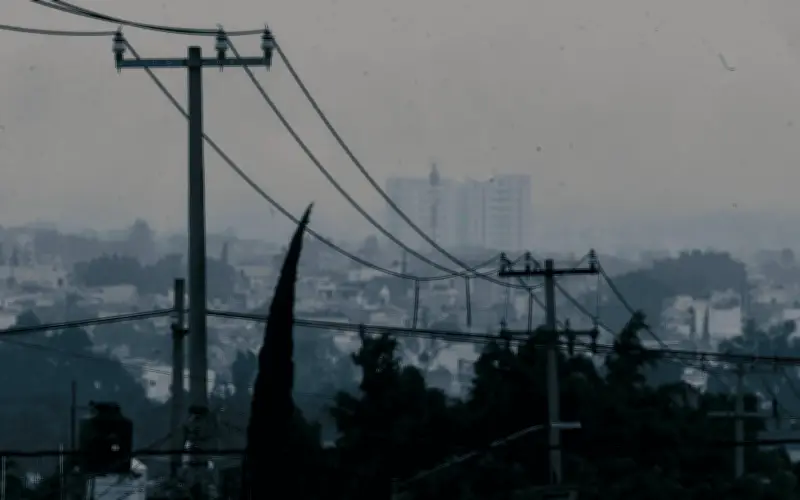 Calidad del aire global empeora en 2025; incendios y cambio climático son las causas principales