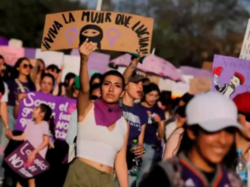 Canaco CDMX pide a autoridades prevenir violencia en marcha del 8M