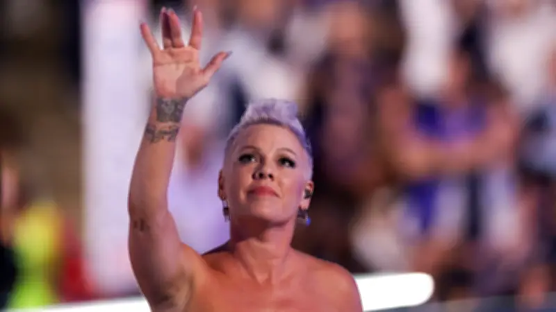 Cancelan conciertos de Pink en CDMX por caso fortuito; Ocesa detalla proceso de reembolso
