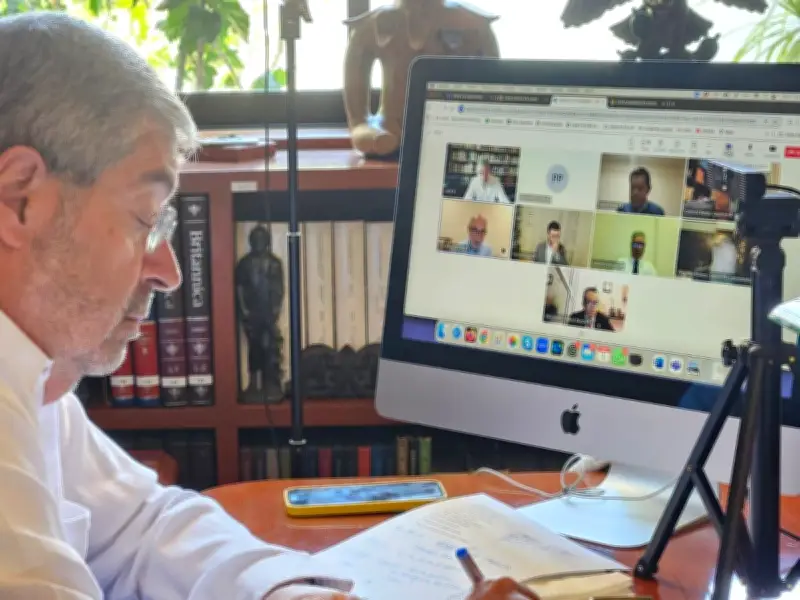 Canciller De la Fuente coordina seguridad de mexicanos en Medio Oriente en reunión virtual