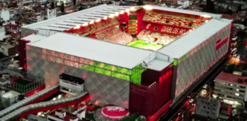 Canelo Angulo defiende al Nemesio Diez: 'No lo cambio por el Banorte'