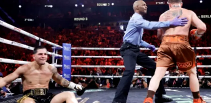 Canelo Álvarez vence por decisión unánime a Edgar Berlanga y le arrebata el invicto