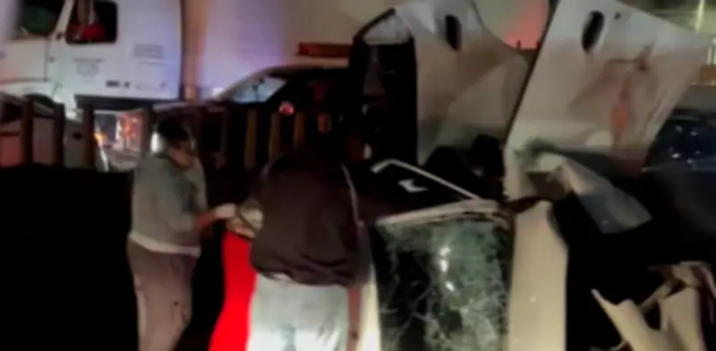 Carambola en autopista México-Puebla causa caos vial y moviliza emergencias