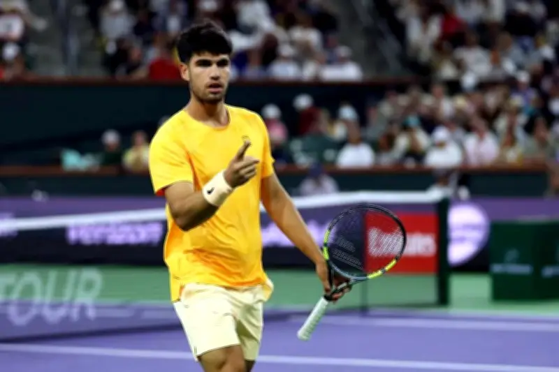 Carlos Alcaraz triunfa en Indian Wells y mantiene su imparable racha ganadora