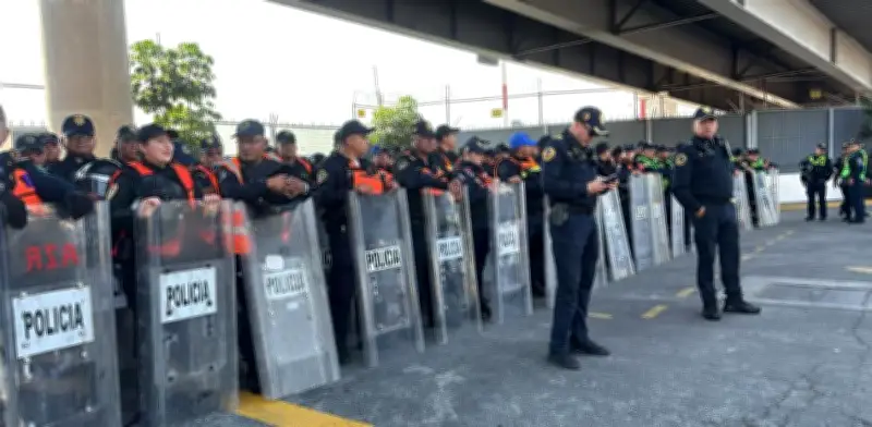 CDMX: Frío, Lluvia y Múltiples Marchas por el Día de la Visibilidad Trans