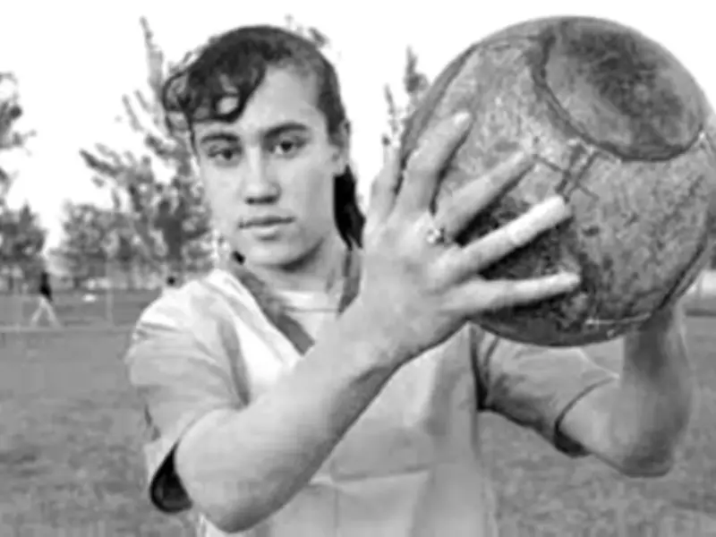 CDMX honra a pioneras del futbol femenil en vísperas del 8M y Mundial 2026