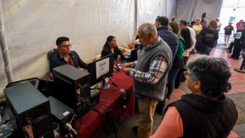 CDMX ofrece 50% de descuento en adeudos de agua y elimina multas para regularizar deudas