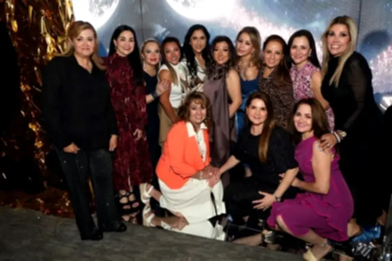 Celebración Astronómica: Cumpleaños Bajo las Estrellas en México