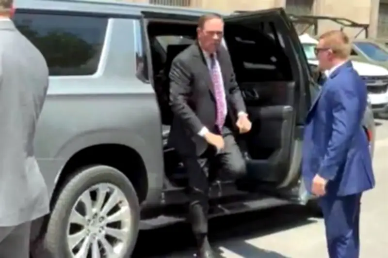 CEO de Cisco, Chuck Robbins, se reúne con AMLO en Palacio Nacional para impulsar inversión tecnológica