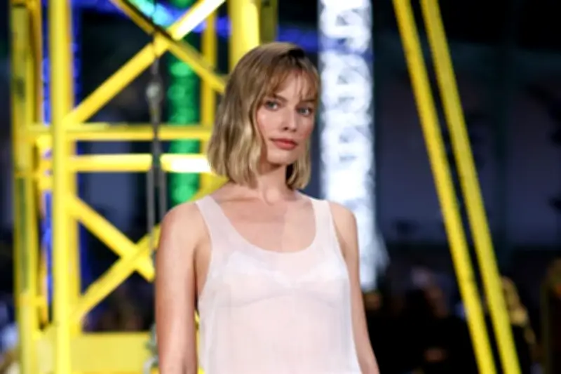 Chanel y Matthieu Blazy Reúnen a Estrellas de Hollywood en Exclusiva Fiesta