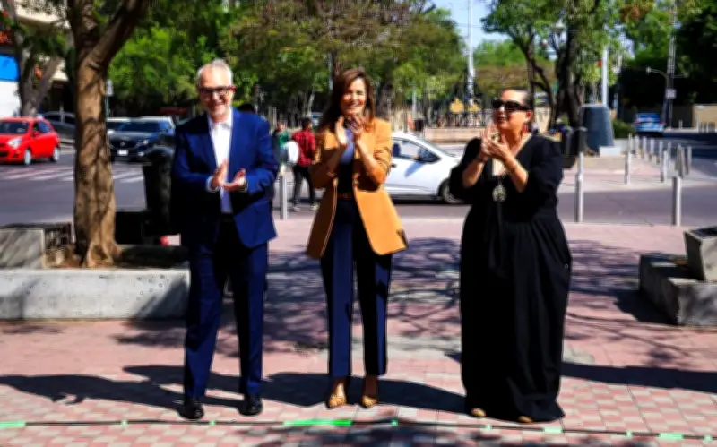 Chapultepec se transforma en galería al aire libre con la historia gráfica del FICG
