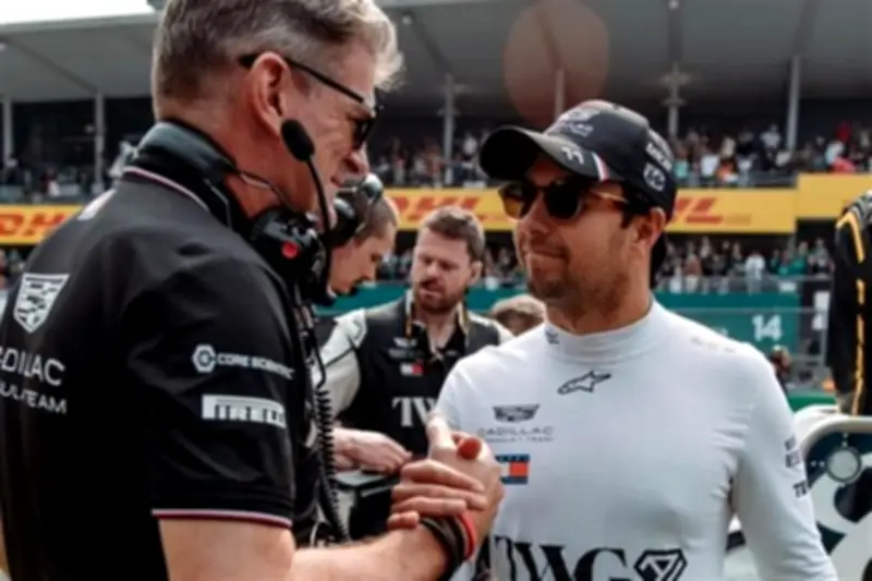 Checo Pérez Admite que el McLaren MCL38 Fue Más Sólido en Japón