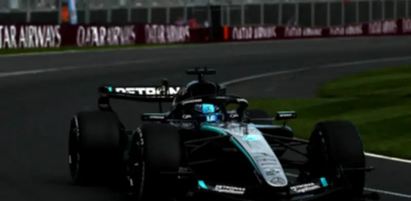 Checo Pérez culmina en puesto 16 del GP Australia 2026; Russell se corona vencedor