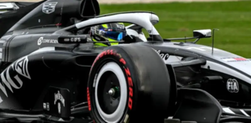 Checo Pérez regresa a la F1 en el Gran Premio de Australia 2026