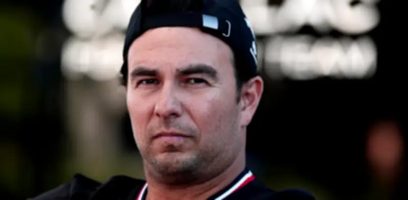 Checo Pérez responde a críticas de Andretti y defiende su nivel en Cadillac F1