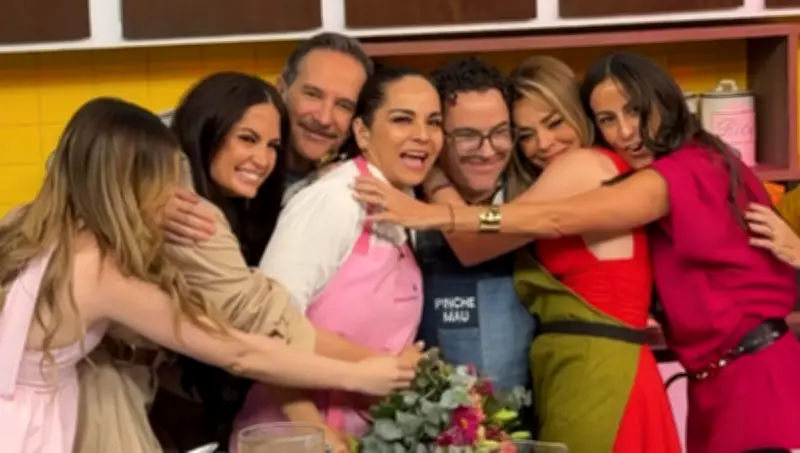 Chef Ingrid deja 'Sale El Sol' en emotiva despedida en vivo del matutino