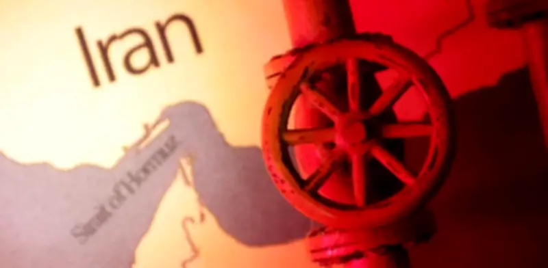 China negocia con Irán paso seguro de petróleo y gas por Ormuz en medio de guerra