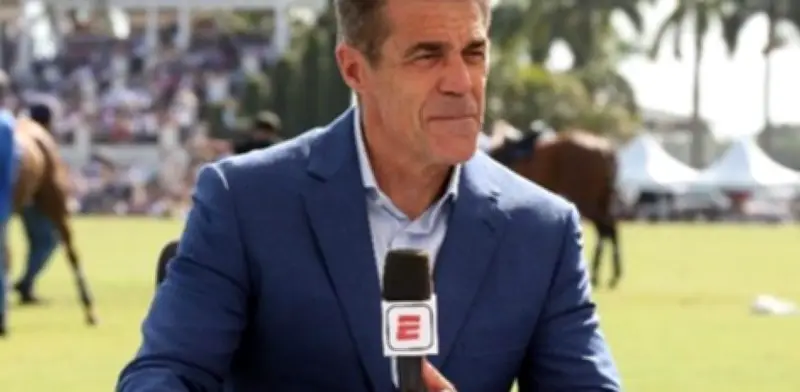Chris Fowler amplía su rol con ESPN para transmitir las finales de polo de alto hándicap en 2026