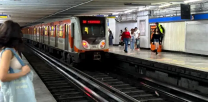 Cierran estaciones del Metro en CDMX por marcha del 8M: detalles del operativo