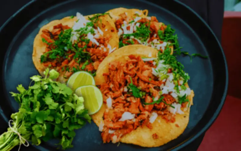 Cilantro: El Poderoso Aliado Contra Infecciones que Ya Tienes en Tu Cocina