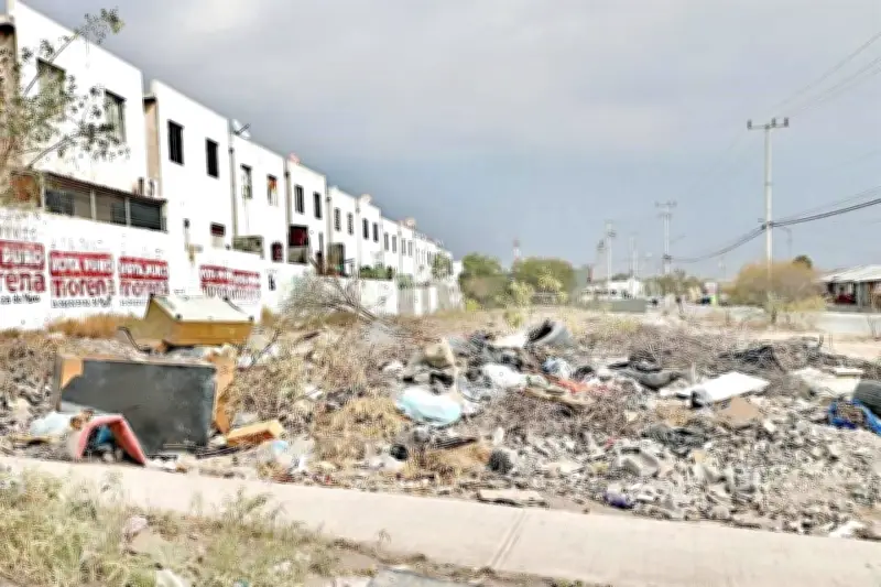 Ciudadanos Exigen Frenar Crecimiento Urbano Descontrolado por Falta de Servicios