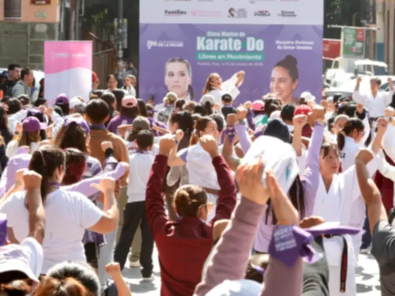 Clase Masiva de Karate para Mujeres en Puebla Fortalece Habilidades Físicas y Emocionales