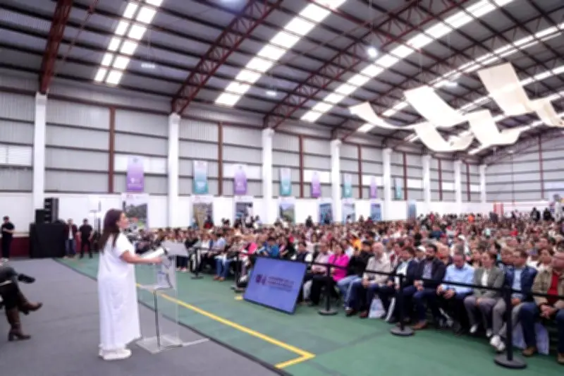 Claudia Sheinbaum Promete Inaugurar Utopías en la Ciudad de México Cada Mes