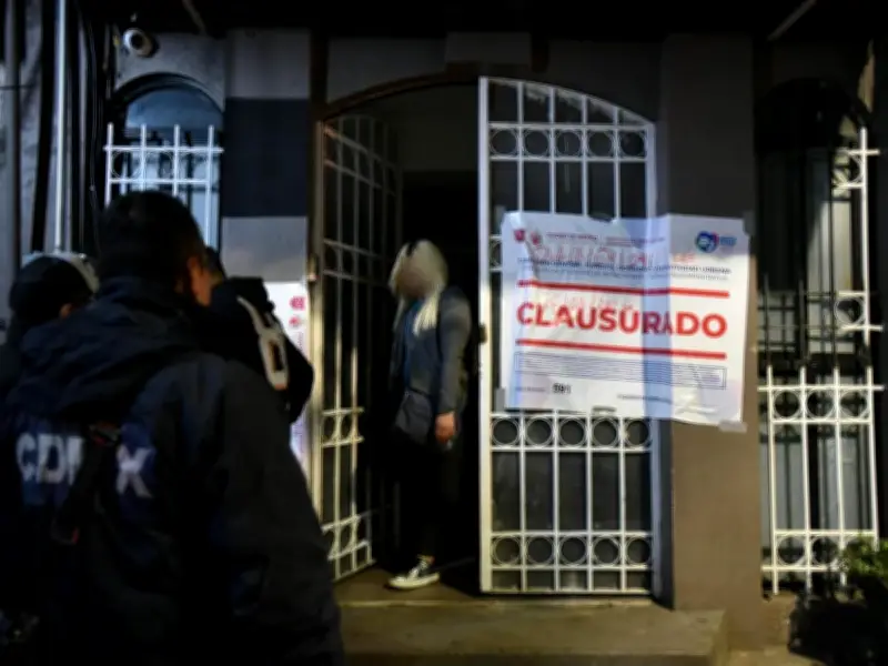 Clausuran 'Mamba Club' en Benito Juárez por fiestas clandestinas y violar normas